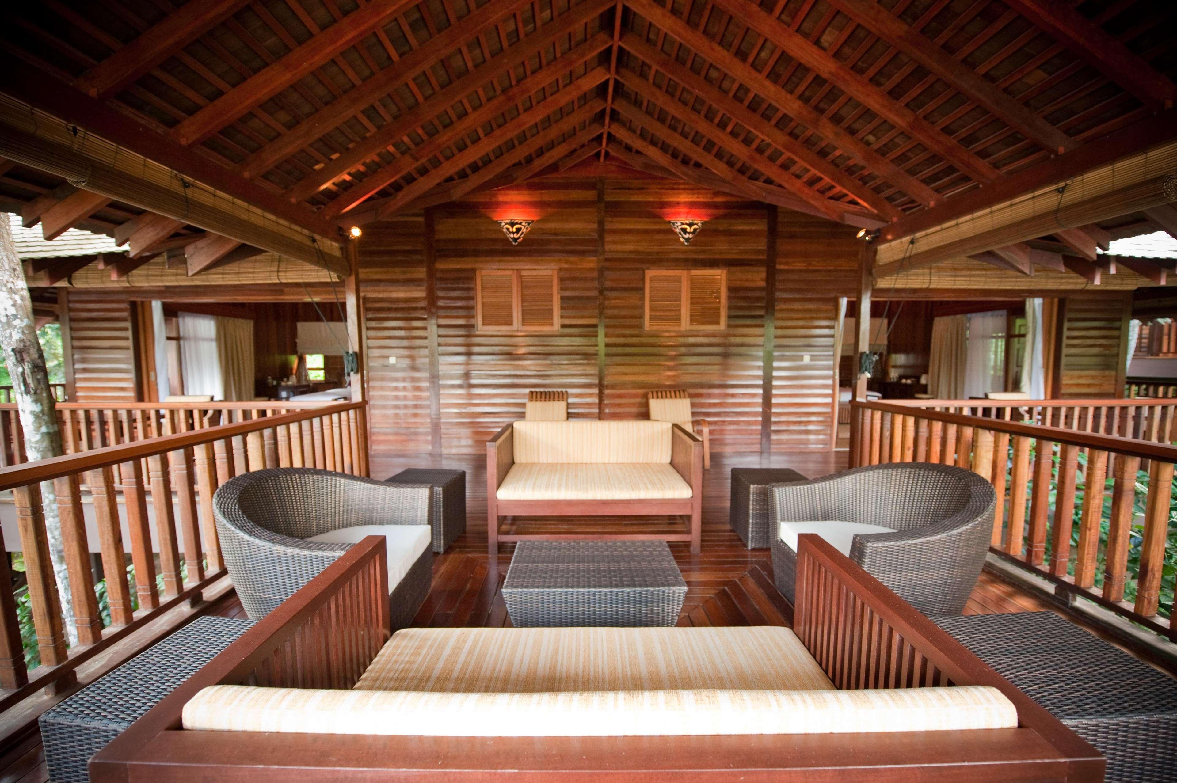 Bunga Raya Island Resort & Spa Пулау-Гайя Ресторан фото